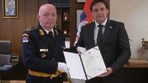 Gašić uručio unapređenja